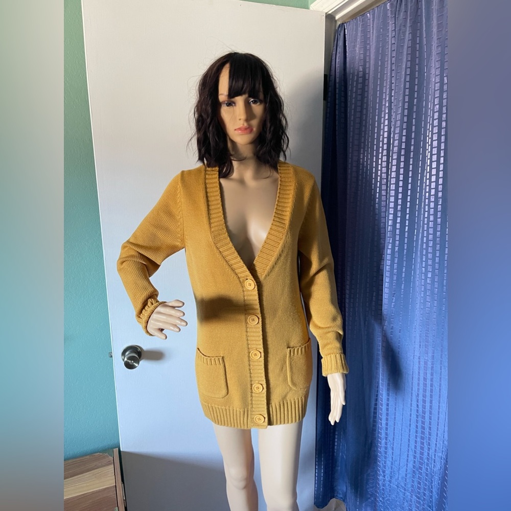 Neiman Marcus 100% wool Cardigan M Yellow/ Mustard sweater button up Thick